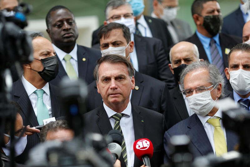 Brazil's President Jair Bolsonaro speaks with journalists after a meeting with President of Brazil's Supreme Federal Court Dias Toffoli, amid the coronavirus disease (COVID-19) outbreak, at the Supreme Federal Court in Brasilia, Brazil May 7, 2020. REUTERS/Adriano Machado