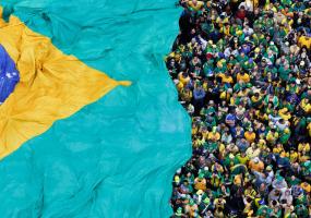 Supporters of Brazil's President Jair Bolsonaro gather during Independence Day in Sao Paulo. REUTERS/Amanda Perobelli