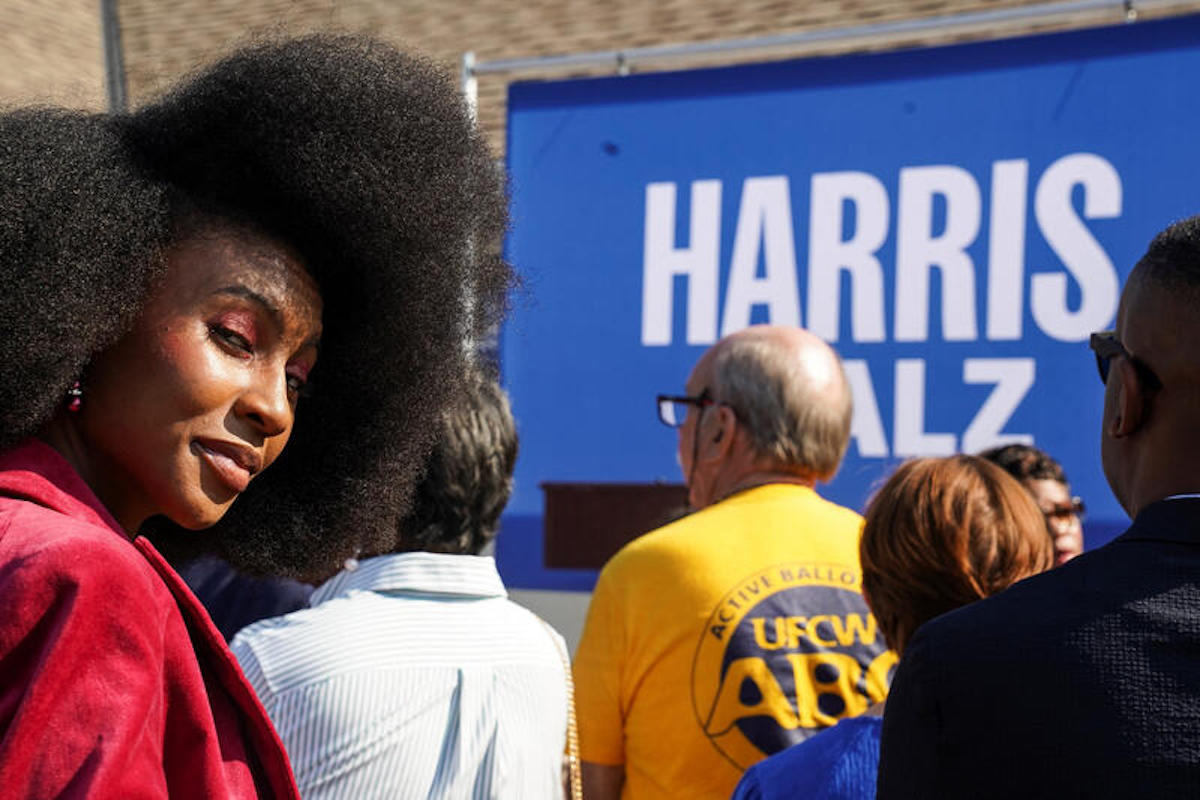 A person looks on during the tour of former U.S. President Bill Clinton in Georgia, in support of Democratic presidential nominee and U.S. Vice President Kamala Harris' presidential campaign, in Columbus, Georgia, U.S. October 14, 2024. REUTERS/Megan Varner