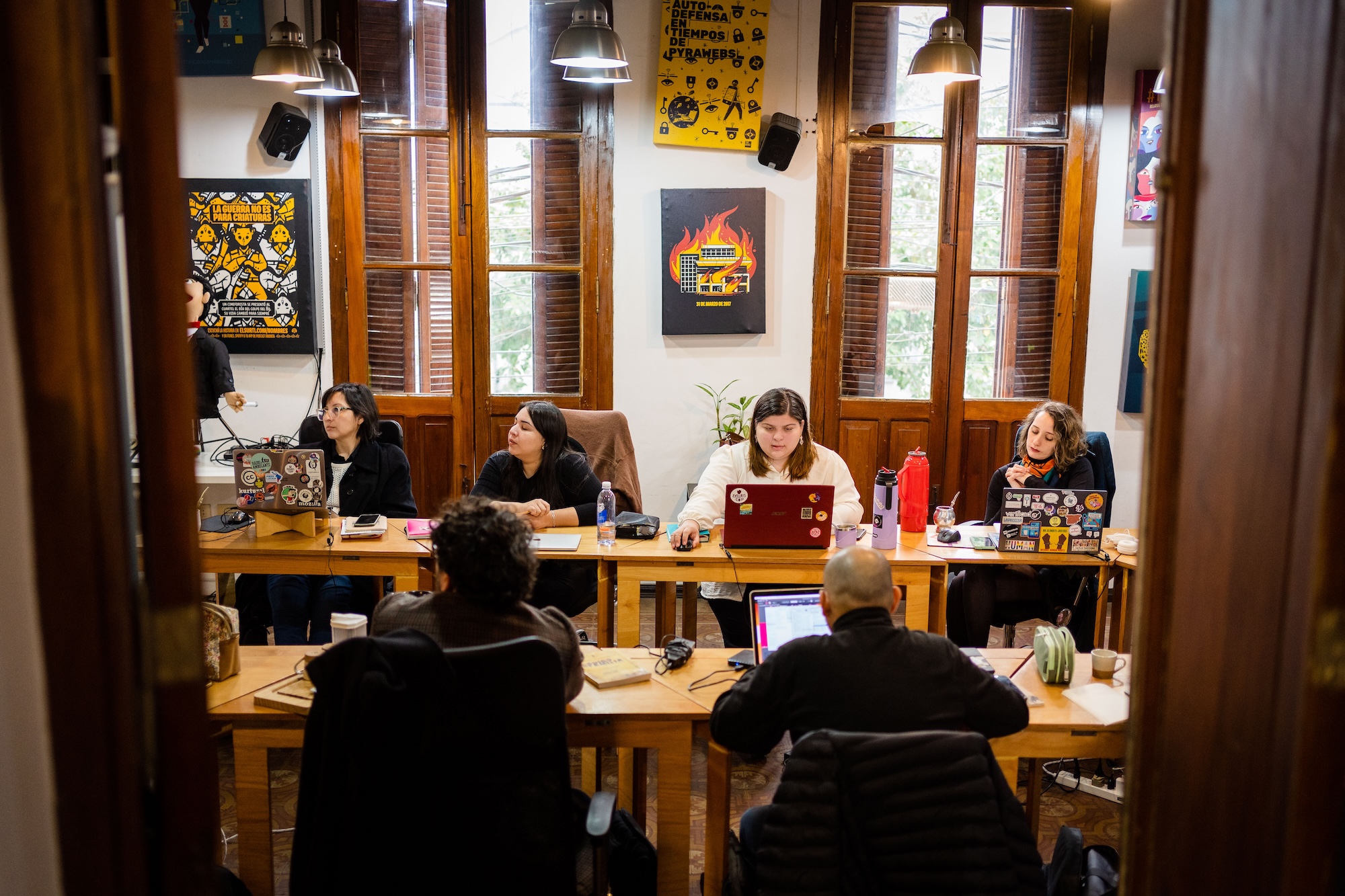 Journalists working at El Surti's newsroom in Asunción, Paraguay. Credit: El Surti