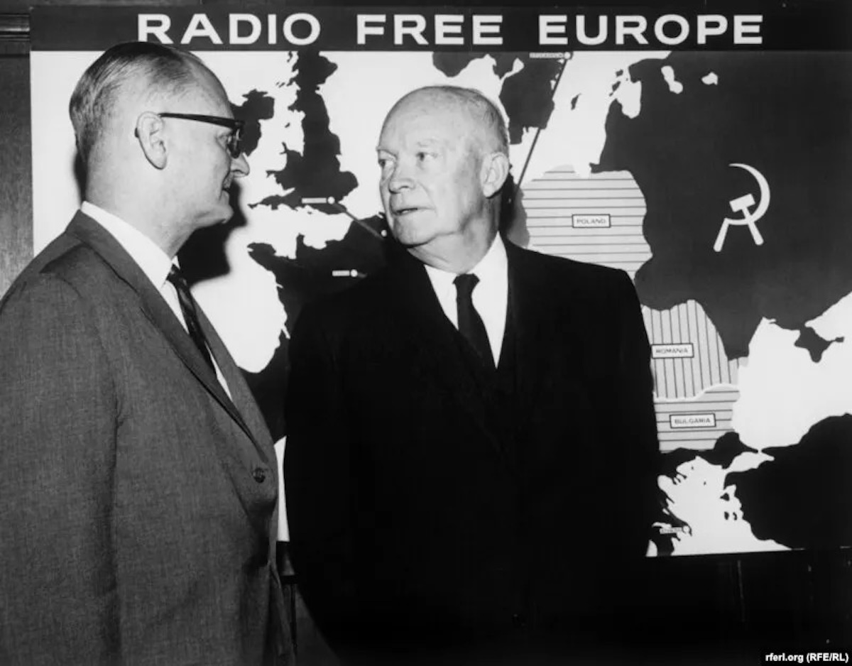 US President Dwight Eisenhower visit RFE/RL headquarters. | RFE/RL
