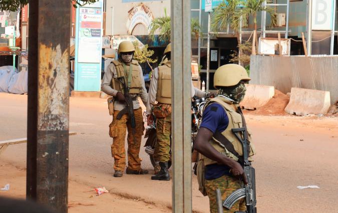 New junta's soldiers stand guard in a street of Ouagadougou, Burkina Faso October 1, 2022. REUTERS/Vincent Bado