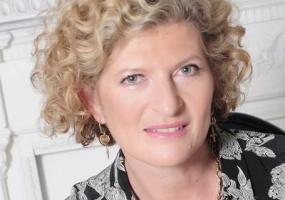 Photo of Mary Ann Sieghart