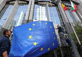 EU flag being raised