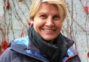 Helen Caple cropped.jpg