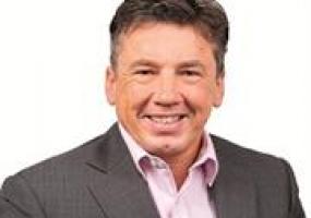 John Oliver Photo.jpg