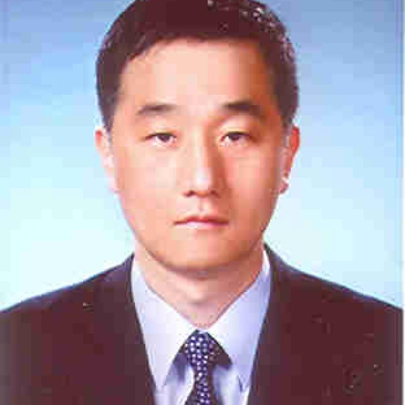 Kyoung Eui Min.jpg